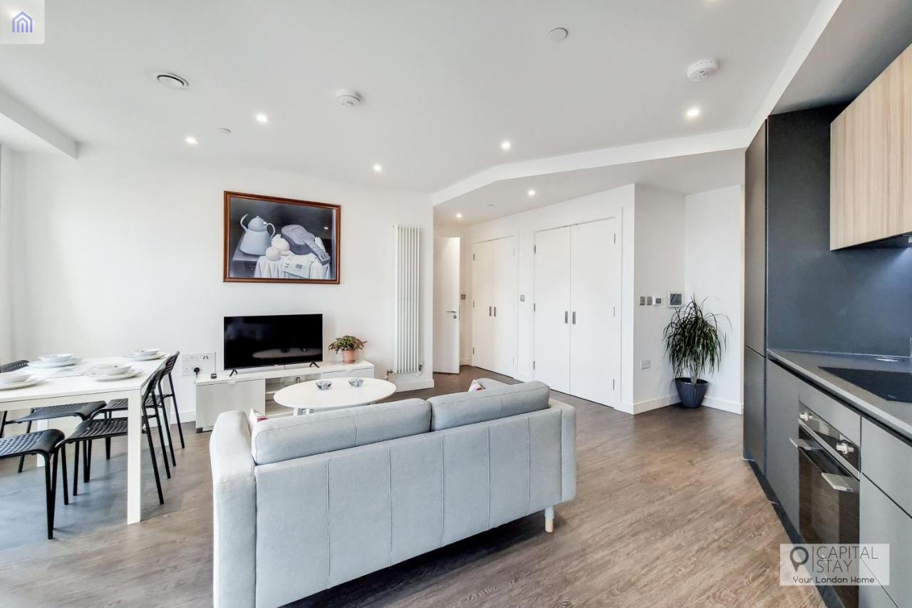 Deluxe One Bed Apartment By London Excel Exterior photo